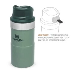 Stanley The Trigger-Action Travel Mug 0,25L Groen -Avonturen Plein 82035 stanley the trigger action travel mug 025l